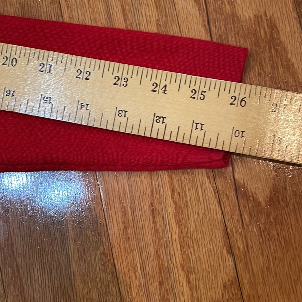 Chico’s Red Lightweight Sweater Woman’sSize Chico’s Size 2 Is a Large or size 12 - Picture 8 of 13